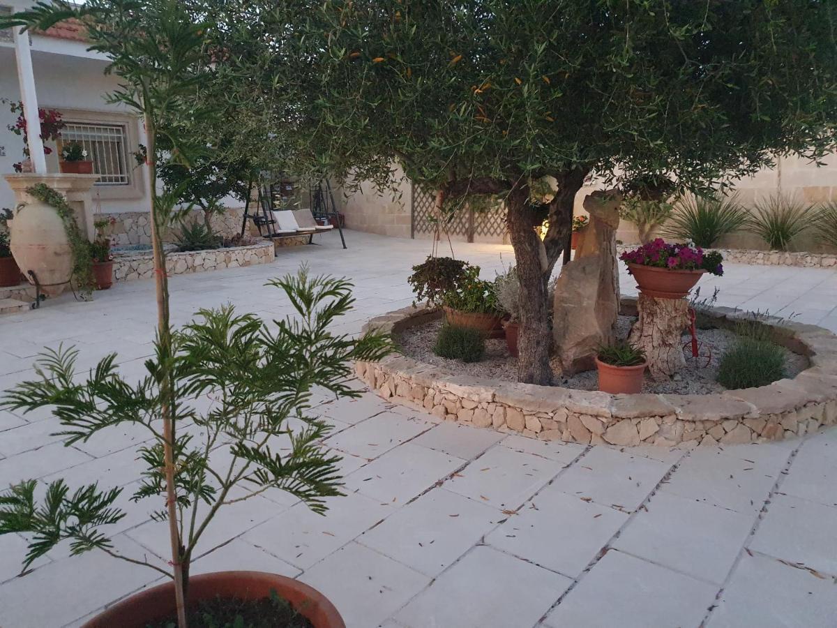 Le Anfore Del Salento Марина-ди-Лиццано Экстерьер фото